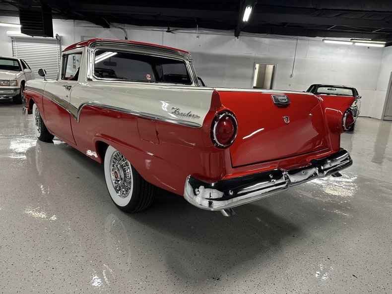 Ford-Ranchero-1957-Red-ampamp-White-Black-And-Red-22