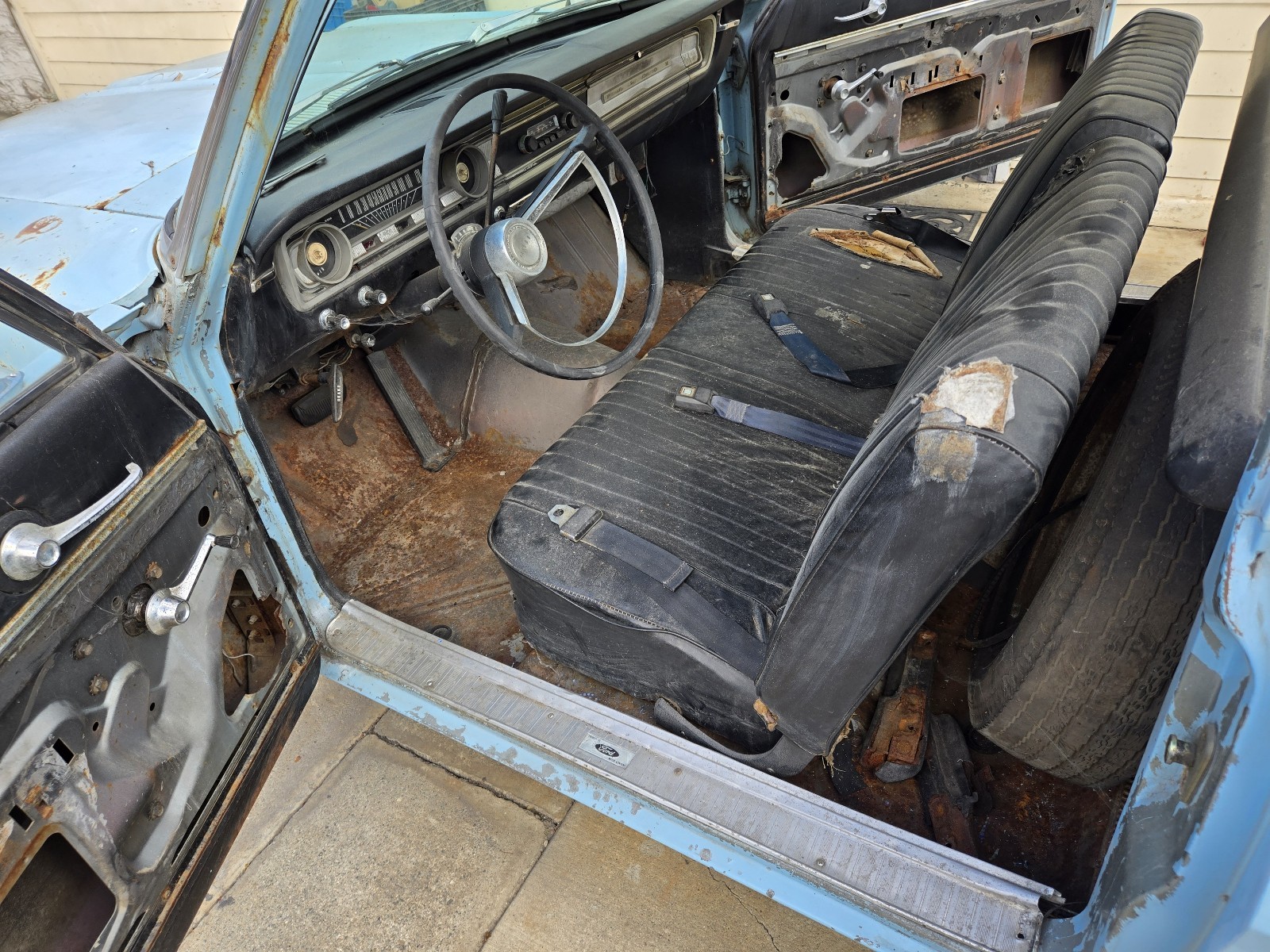 Ford-Ranchero-1965-12