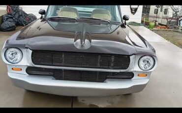 Ford-Ranchero-1965-Blackcherryoversilve-Tan-1