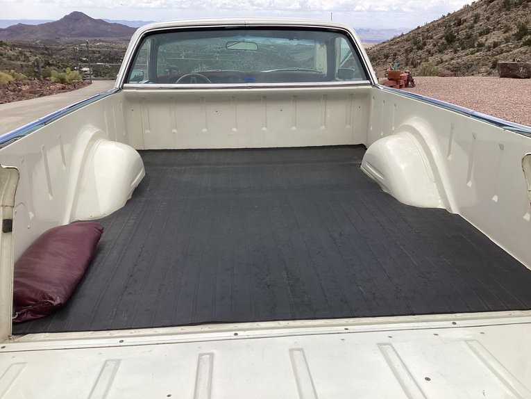 Ford-Ranchero-1968-White-Burgundy-4