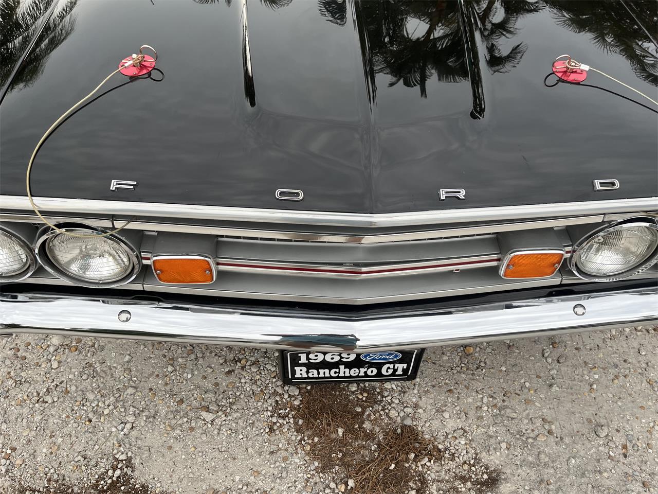 Ford-Ranchero-1969-Blackred-stripe-Black-13