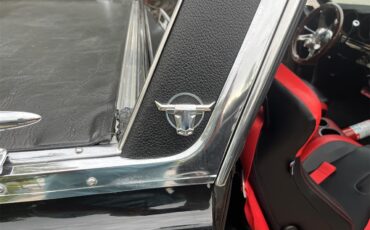 Ford-Ranchero-1969-Blackred-stripe-Black-33