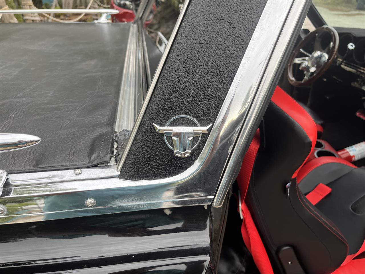 Ford-Ranchero-1969-Blackred-stripe-Black-33