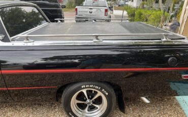 Ford-Ranchero-1969-Blackred-stripe-Black-4