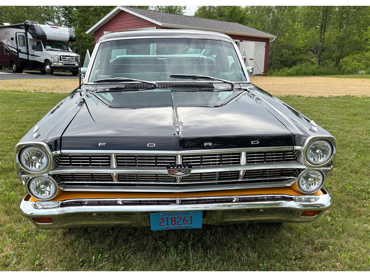 Ford-Ranchero-500-1967-Custom-Black-1