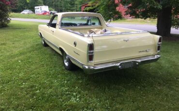 Ford-Ranchero-500-1967-Springtime-yellow-Black