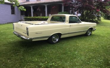 Ford-Ranchero-500-1967-Springtime-yellow-Black-4