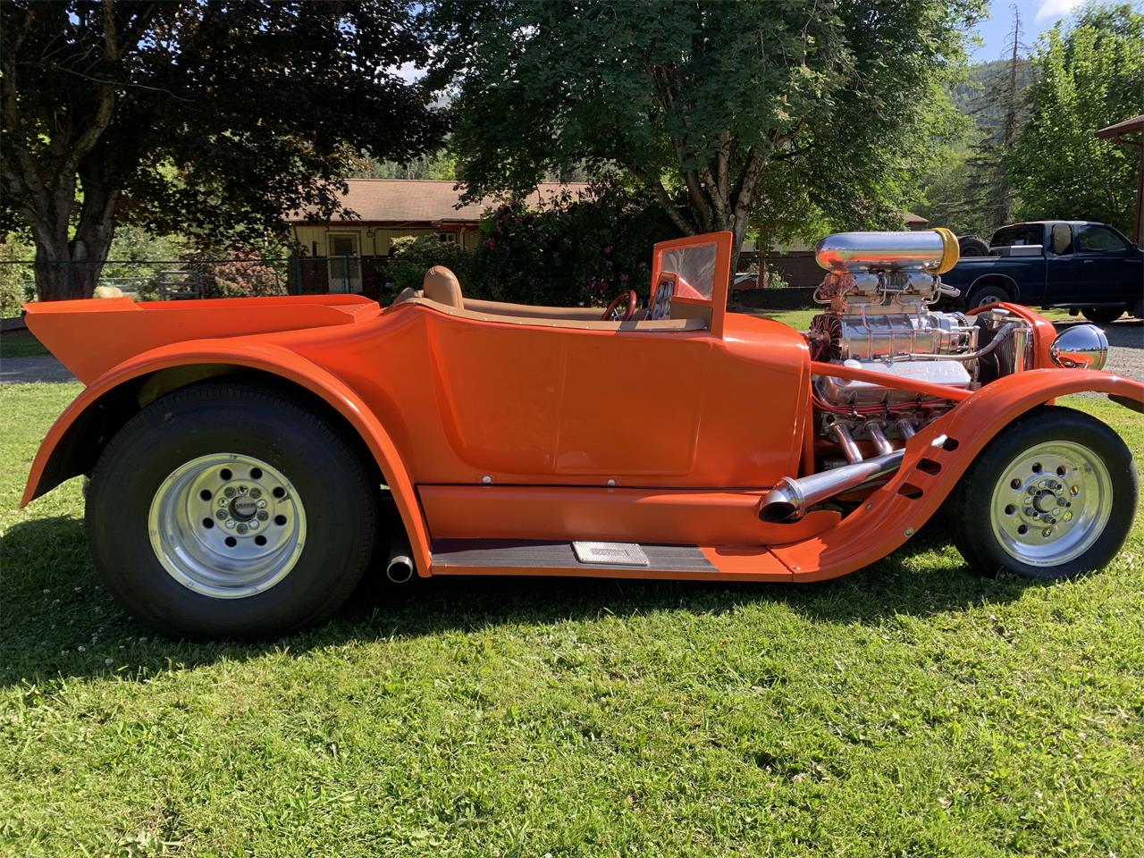 Ford-Roadster-1926-Orange-Tan-4