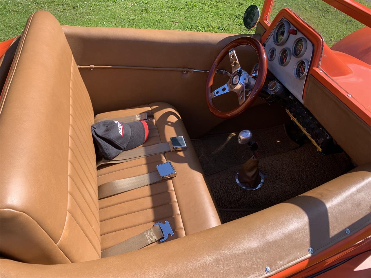 Ford-Roadster-1926-Orange-Tan