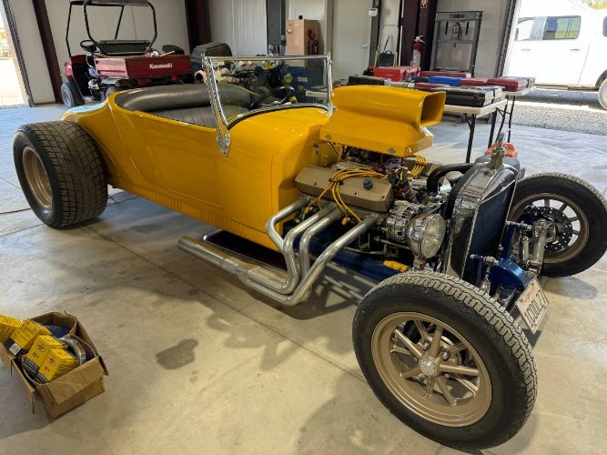 Ford-Roadster-1927-7