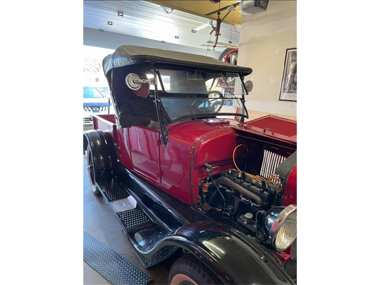 Ford-Roadster-1927-RedBlack-RedBlack-3