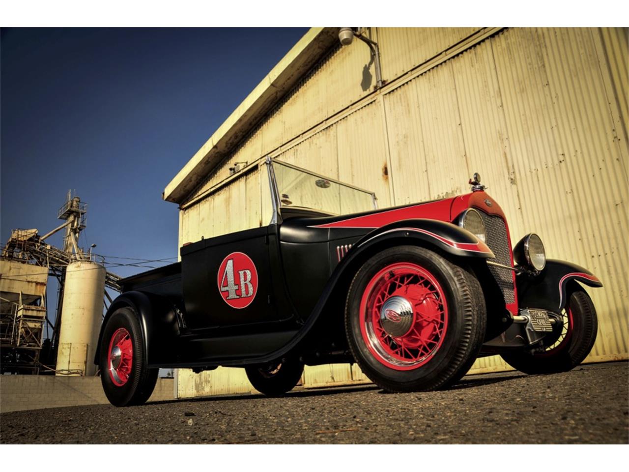 Ford-Roadster-1929-Black-and-Red-Black-2