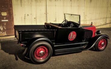 Ford-Roadster-1929-Black-and-Red-Black-3