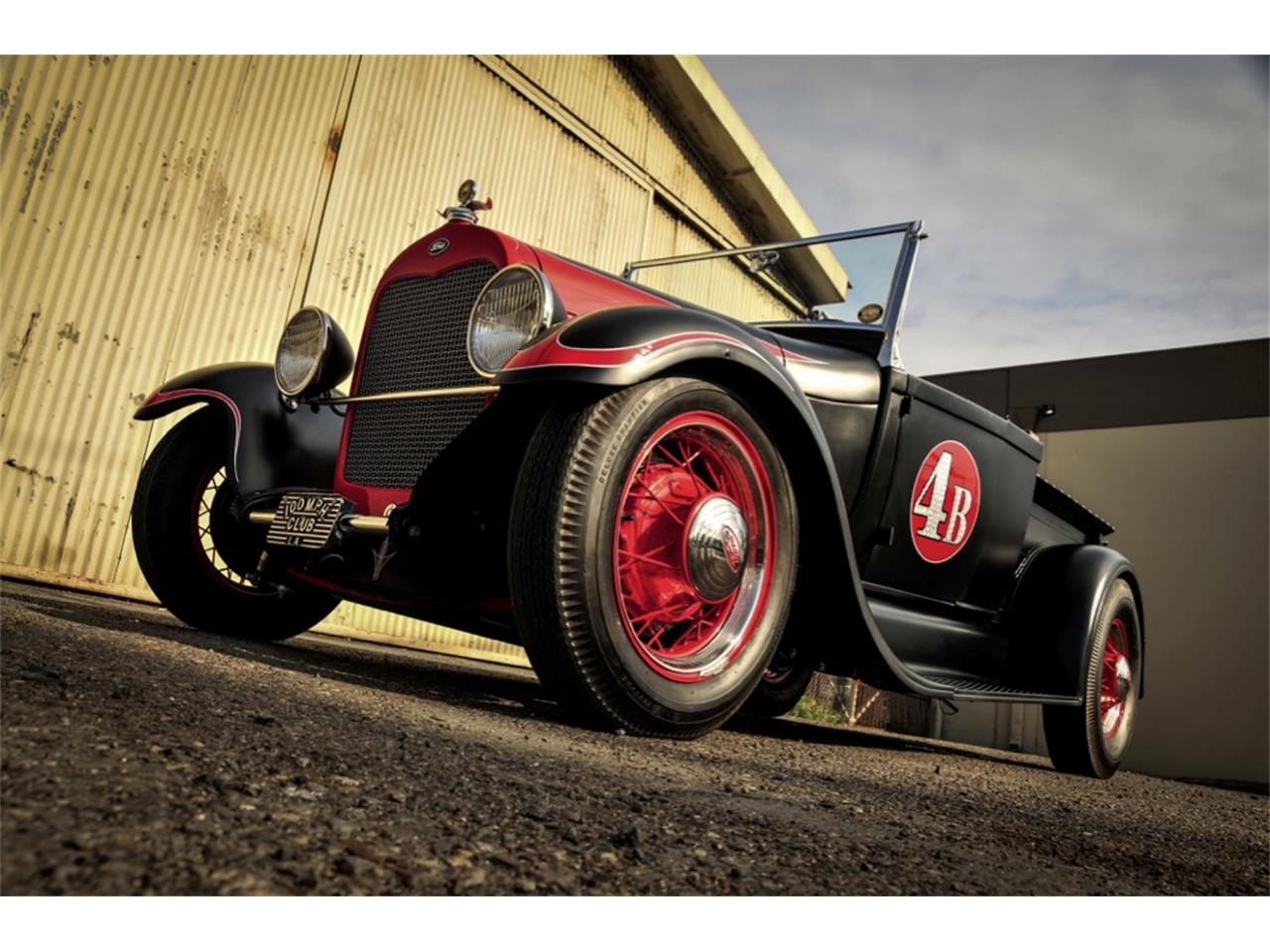 Ford-Roadster-1929-Black-and-Red-Black-5