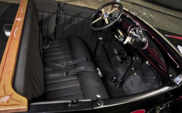 Ford-Roadster-1929-Black-and-Red-Black-8