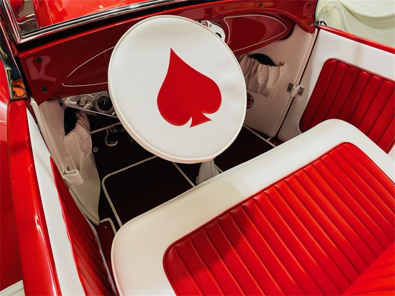 Ford-Roadster-1929-Red-RedWhite-11