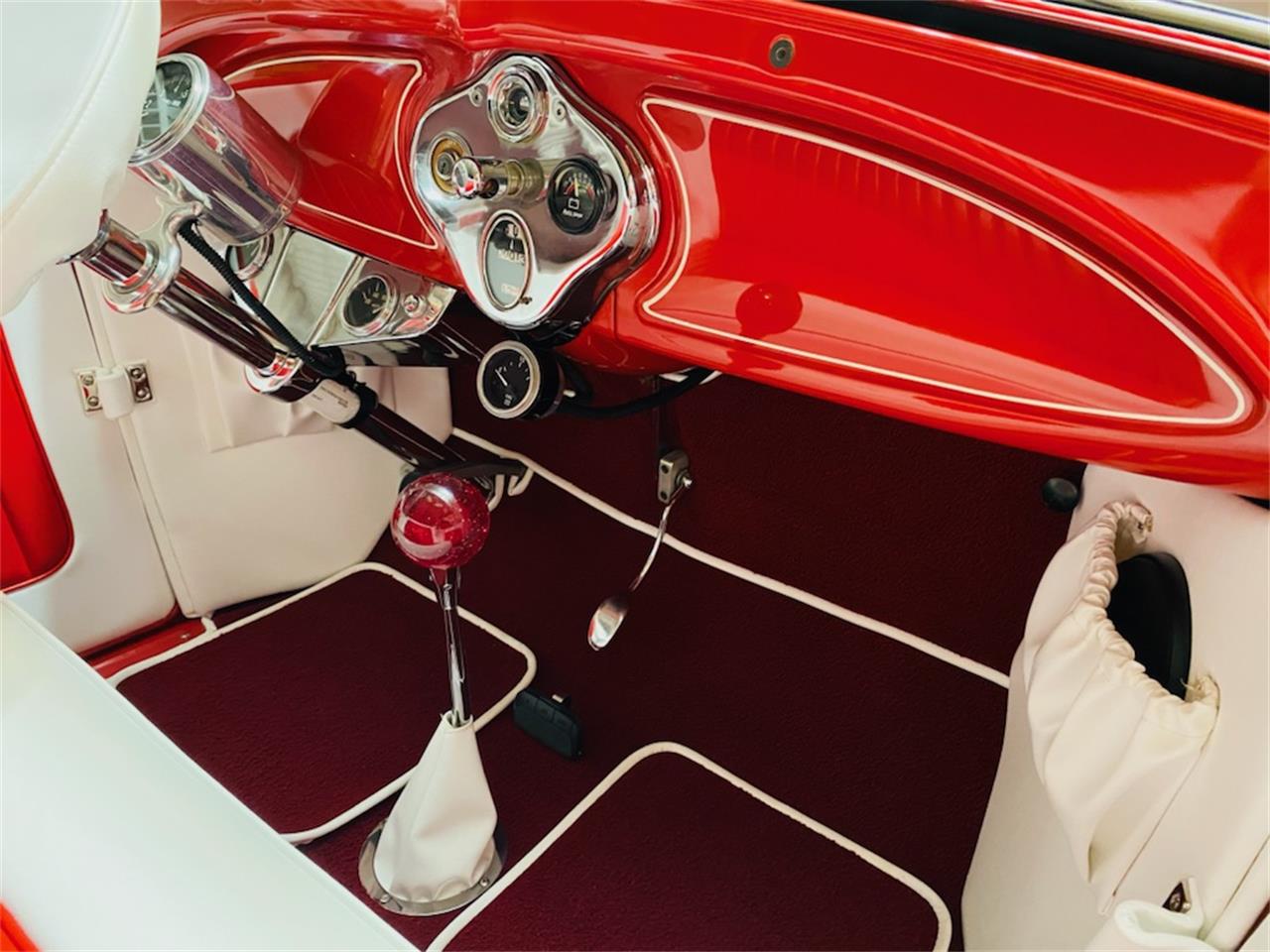 Ford-Roadster-1929-Red-RedWhite-20