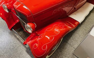 Ford-Roadster-1929-Red-RedWhite-3