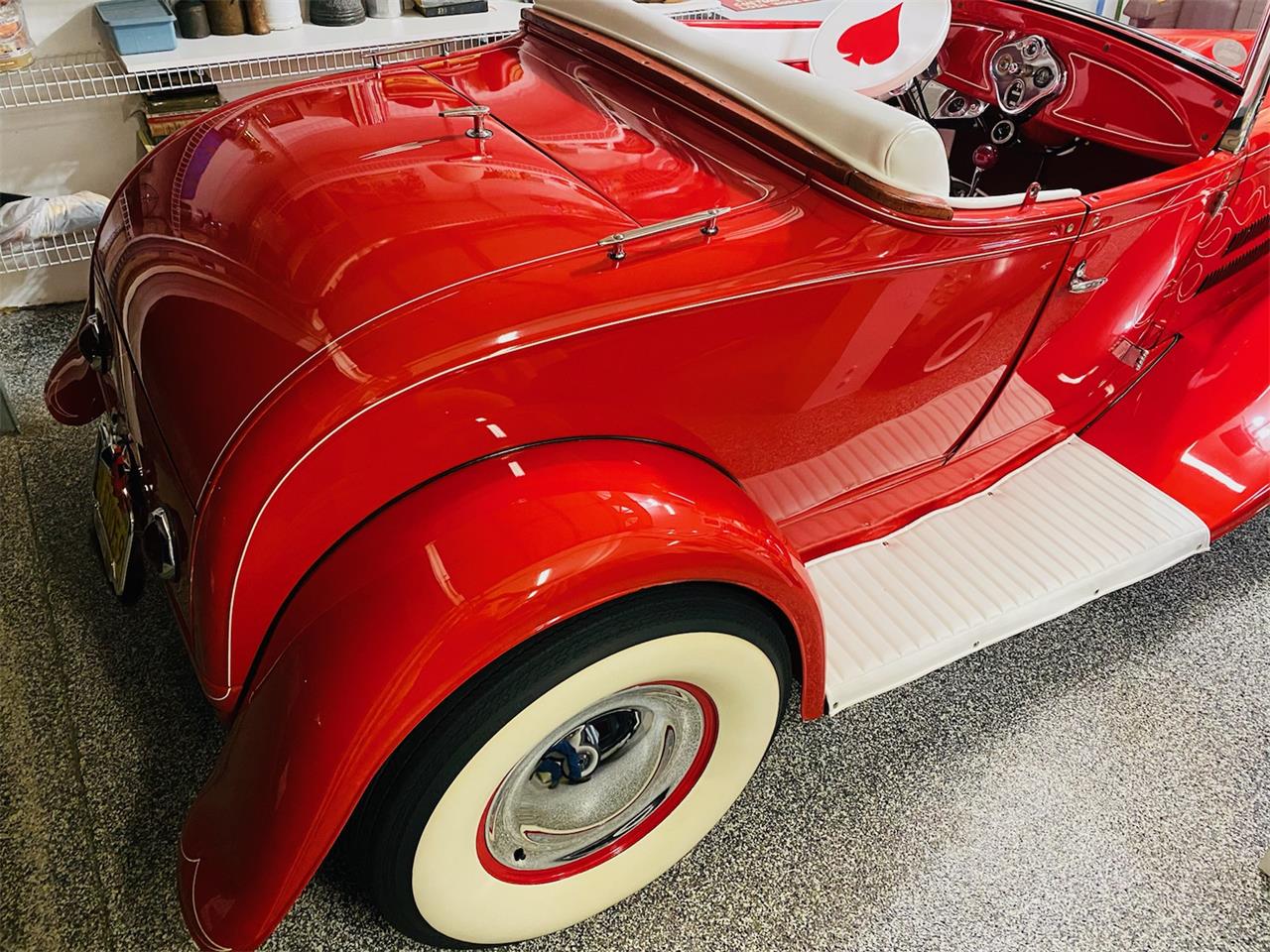 Ford-Roadster-1929-Red-RedWhite-4