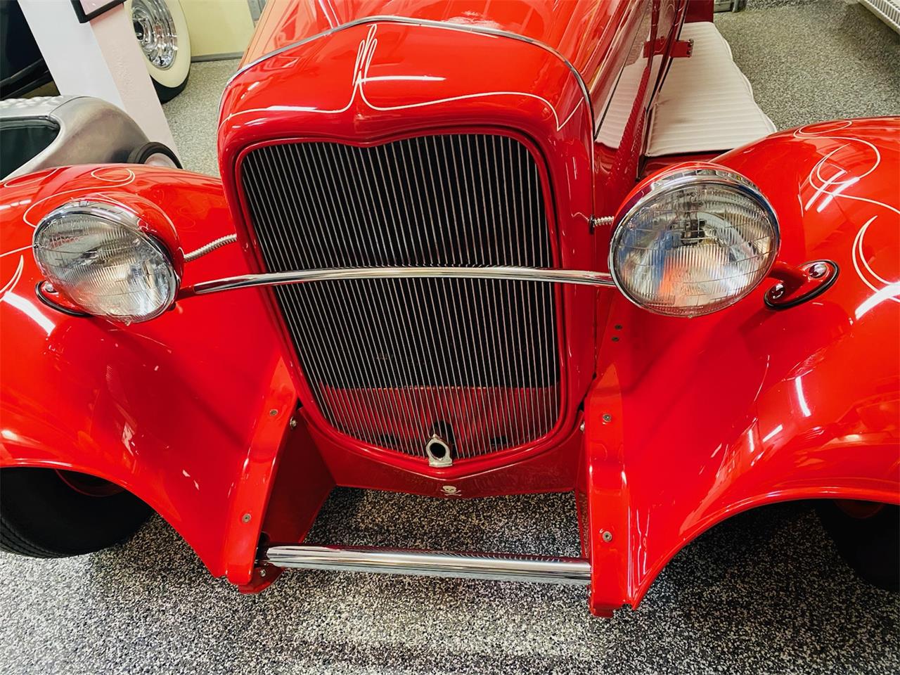 Ford-Roadster-1929-Red-RedWhite-5