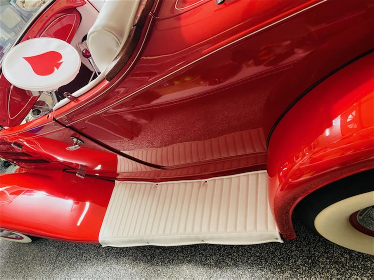 Ford-Roadster-1929-Red-RedWhite-8