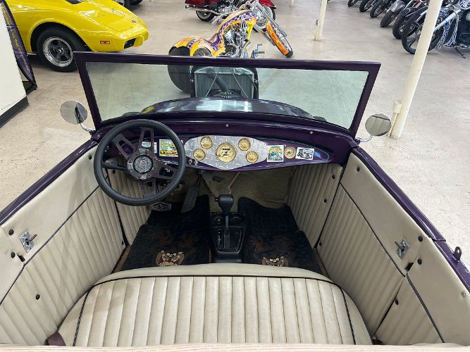 Ford-Roadster-1931-5