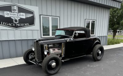 Ford Roadster 1932 --