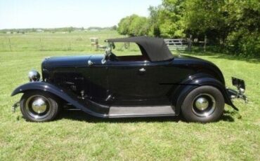 Ford-Roadster-1932