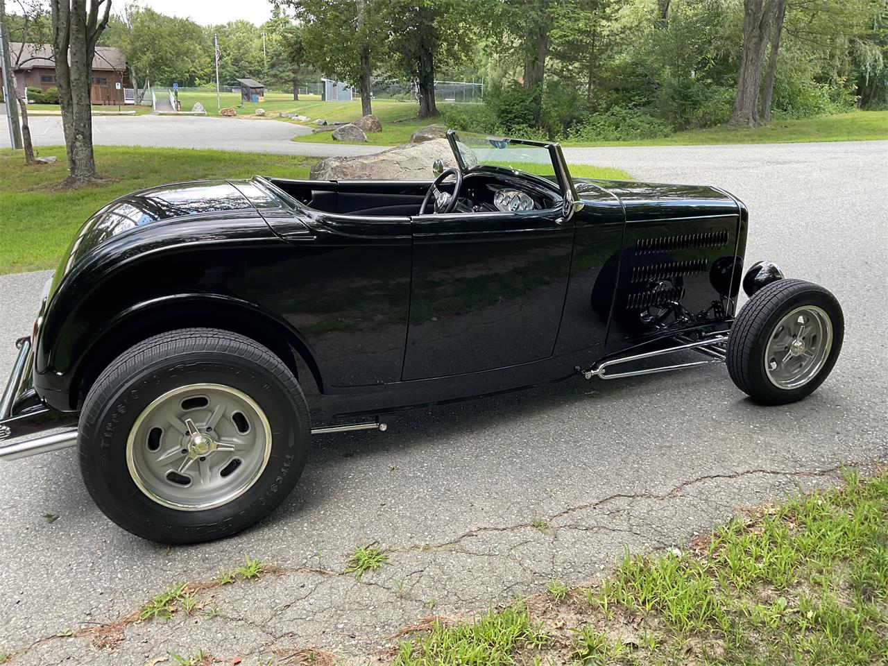 Ford-Roadster-1932-Black-Black-4