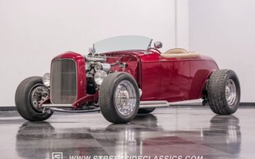 Ford-Roadster-1932-Candy-Apple-Red-Beige-17