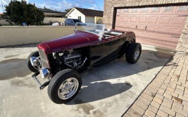 Ford-Roadster-1932-Convertible-1
