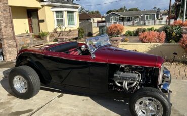 Ford-Roadster-1932-Convertible-10