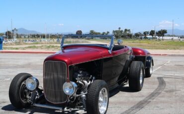 Ford-Roadster-1932-Convertible-12