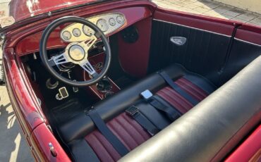 Ford-Roadster-1932-Convertible-15