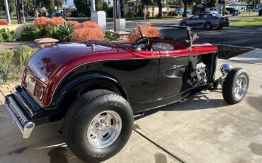Ford-Roadster-1932-Convertible-6