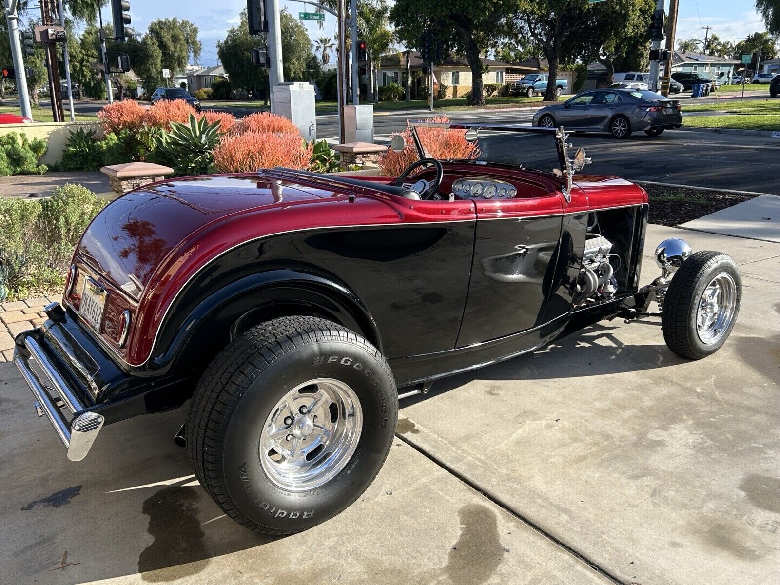 Ford-Roadster-1932-Convertible-6