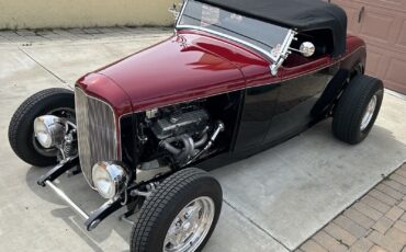 Ford-Roadster-1932-Convertible-7