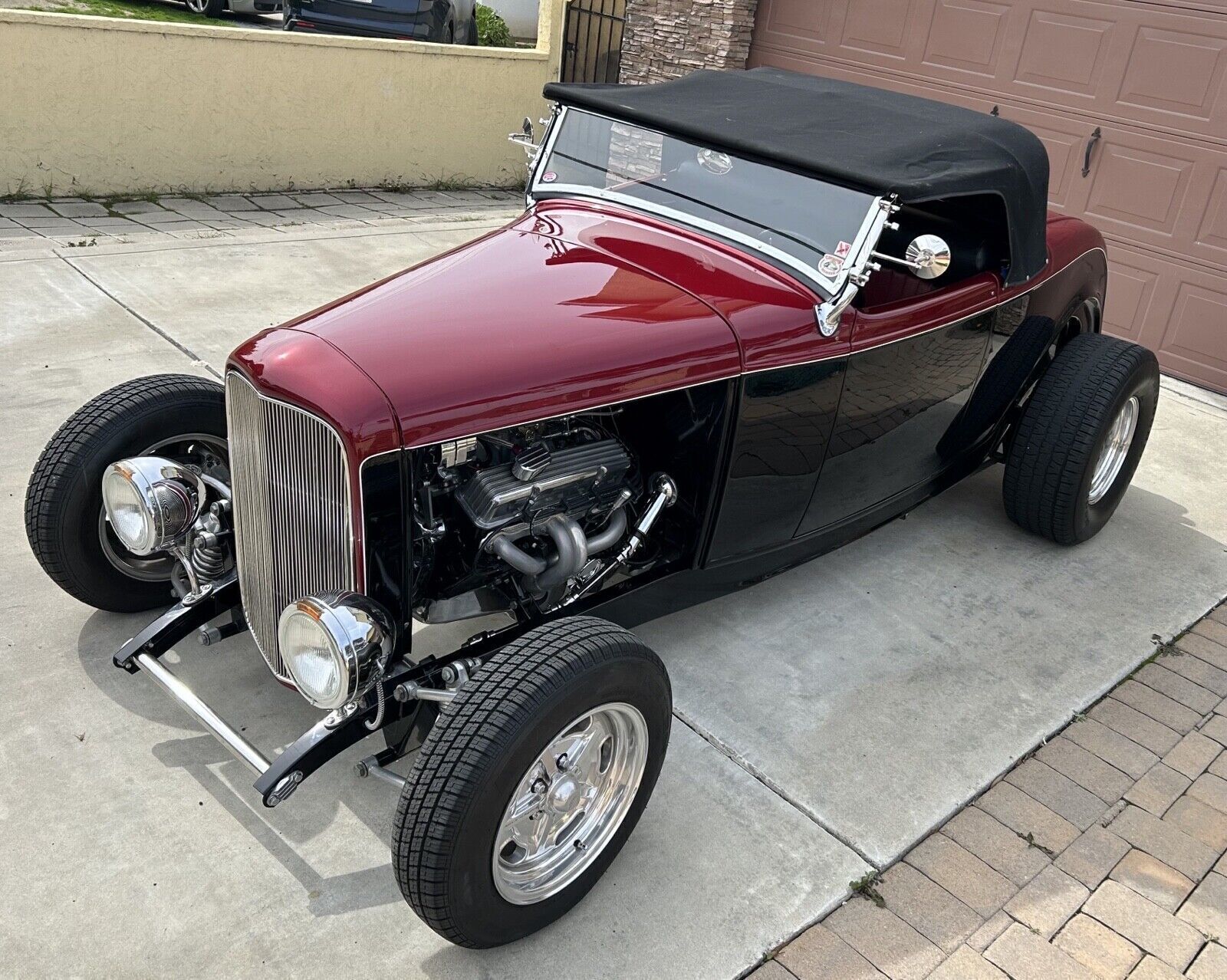 Ford-Roadster-1932-Convertible-7