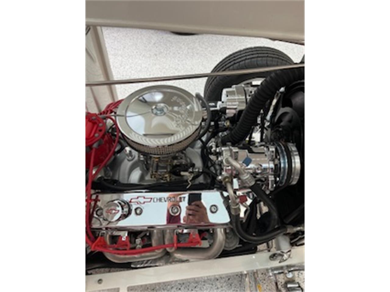 Ford-Roadster-1932-Pearl-White-Beige-Leather-12