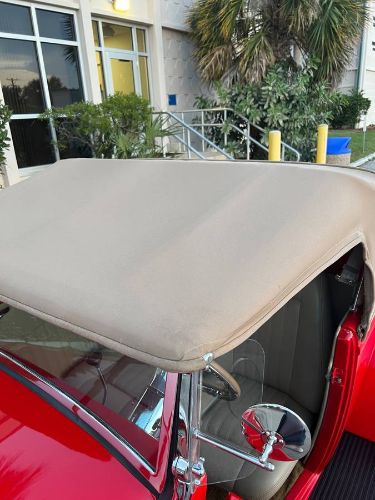 Ford-Roadster-1932-Red-Leather-6