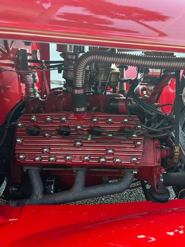 Ford-Roadster-1932-Red-Leather-8