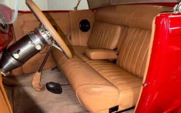 Ford-Roadster-1932-Red-Tan-15