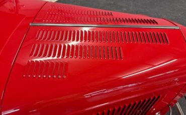 Ford-Roadster-1932-Red-Tan-26