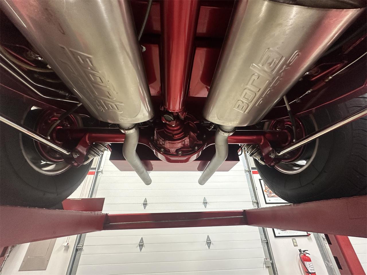 Ford-Roadster-1932-Ruby-red-metallic-Tan-32