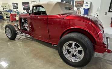 Ford-Roadster-1932-Ruby-red-metallic-Tan-9