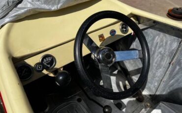Ford-Roadster-1932-Yellow-13