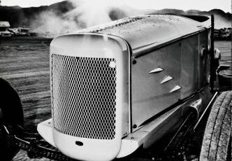 Ford-Roadster-1932-Yellow-6