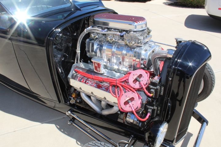 Ford-Roadster-1932-black-black-13