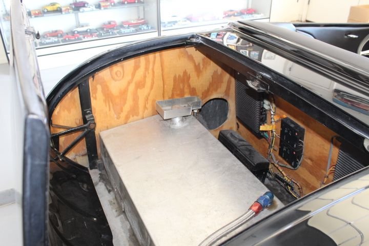 Ford-Roadster-1932-black-black