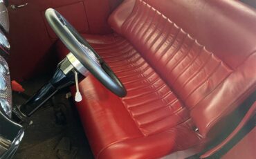 Ford-Roadster-1934-Black-Red-6